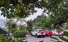 Scenic Riverside Resort